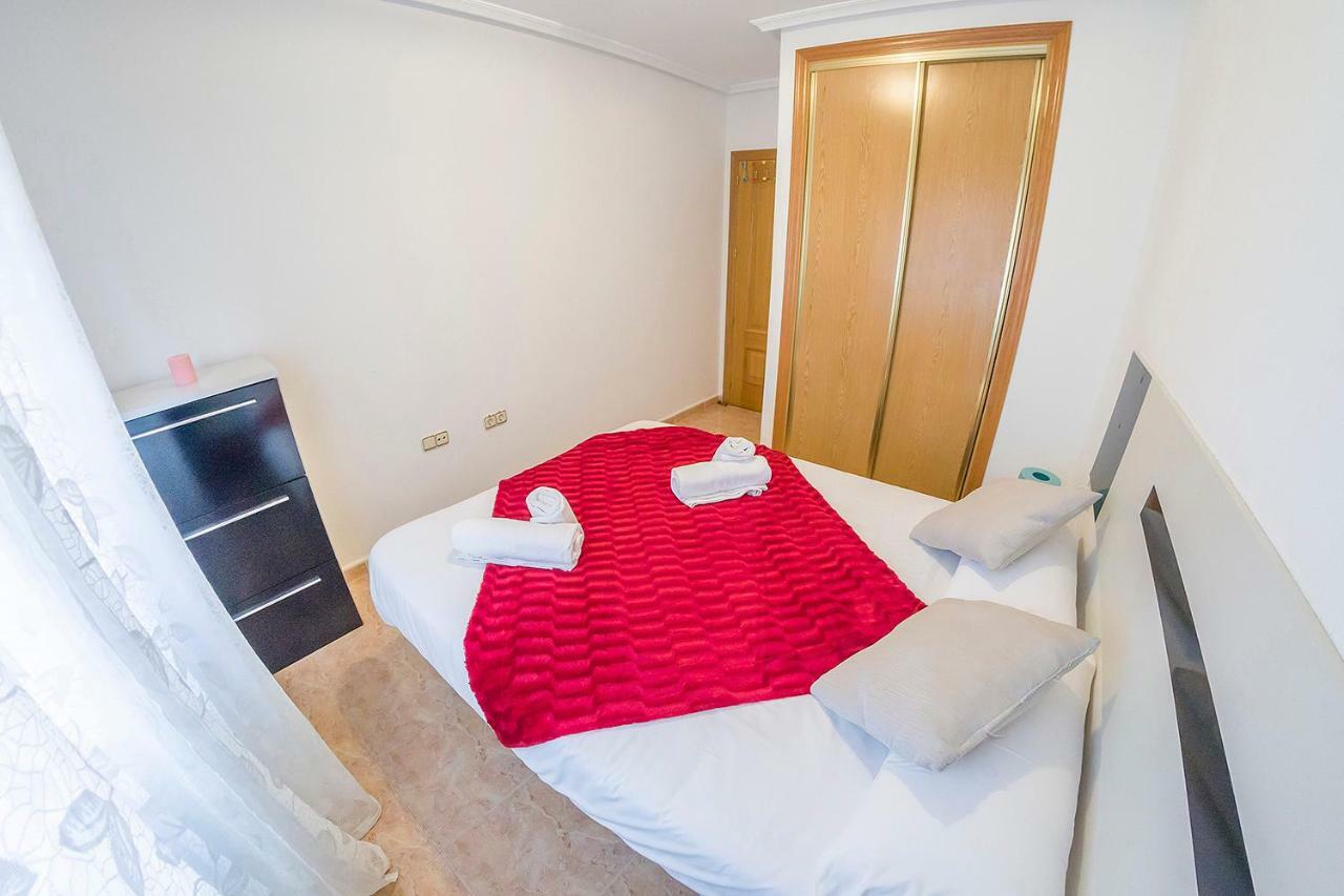 Homely Apartments Noruega Torrevieja Luaran gambar