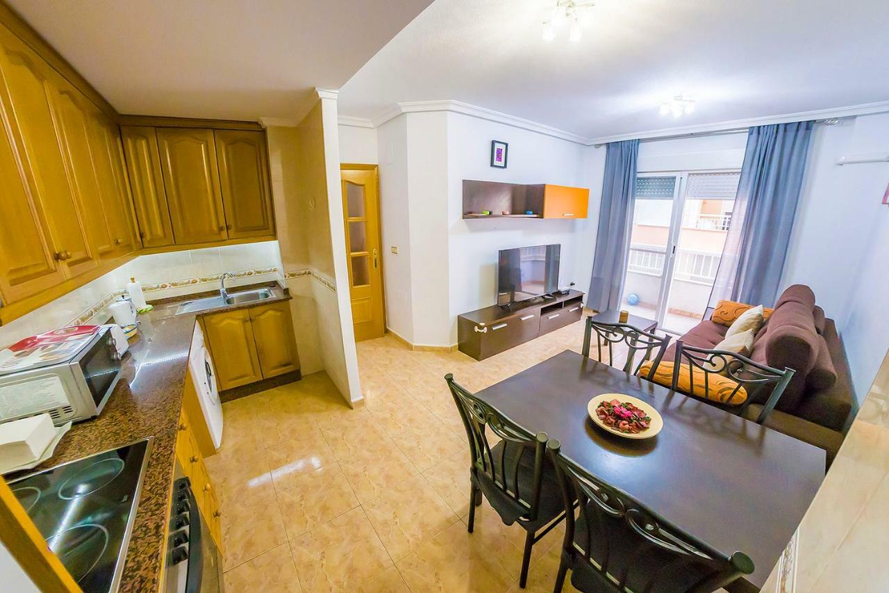 Homely Apartments Noruega Torrevieja Luaran gambar